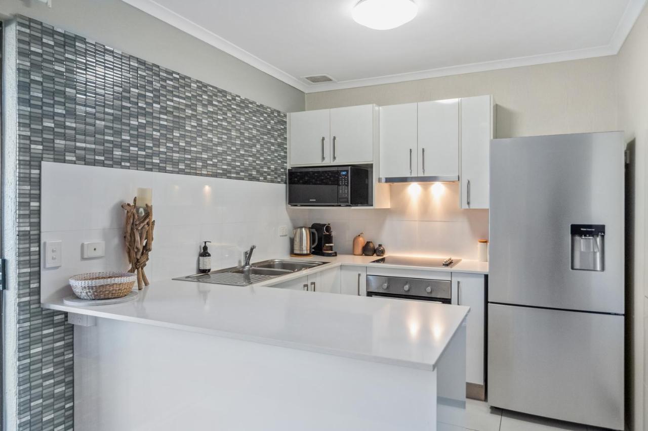 Nautilus Noosa Resort Noosaville Bagian luar foto
